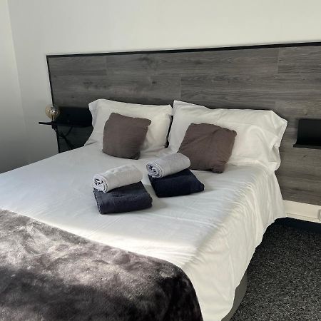 Hotel Akena Hf Limoges Esterno foto
