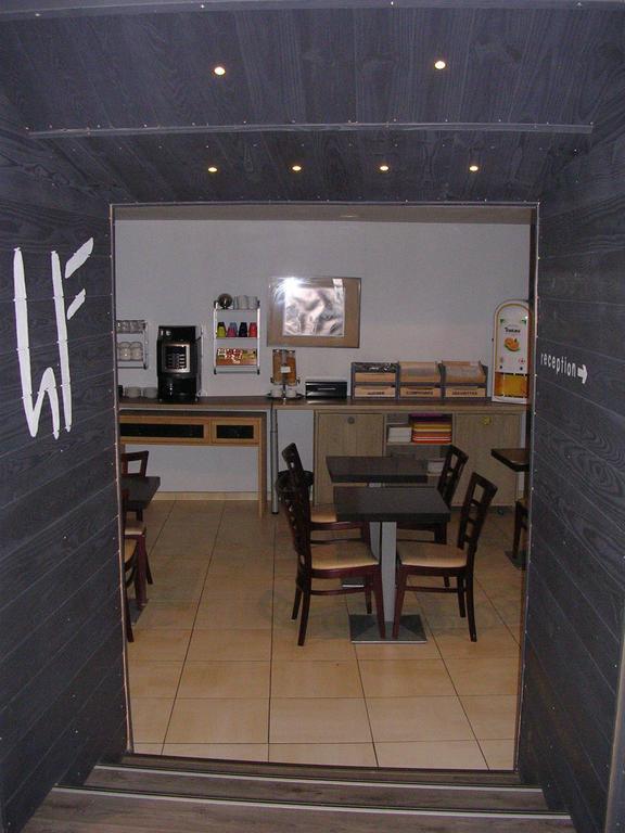 Hotel Akena Hf Limoges Esterno foto