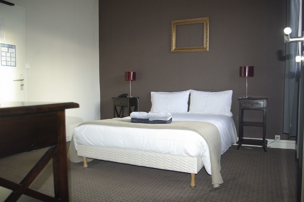 Hotel Akena Hf Limoges Esterno foto