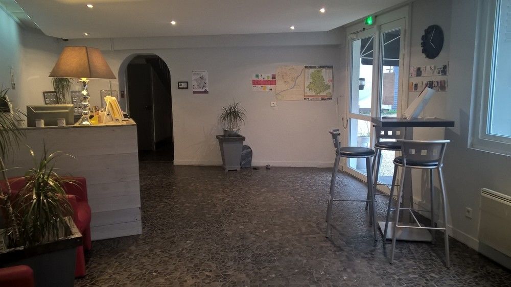 Hotel Akena Hf Limoges Esterno foto